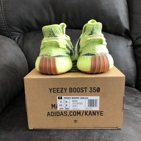 Yeezy Boost 350 - Picture 6 of 8